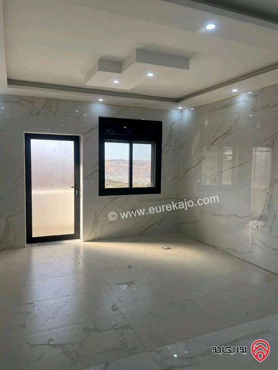 شقة طابق أول مساحة 140م للبيع اقساط من المالك مباشرة في عمان - الجبيهة