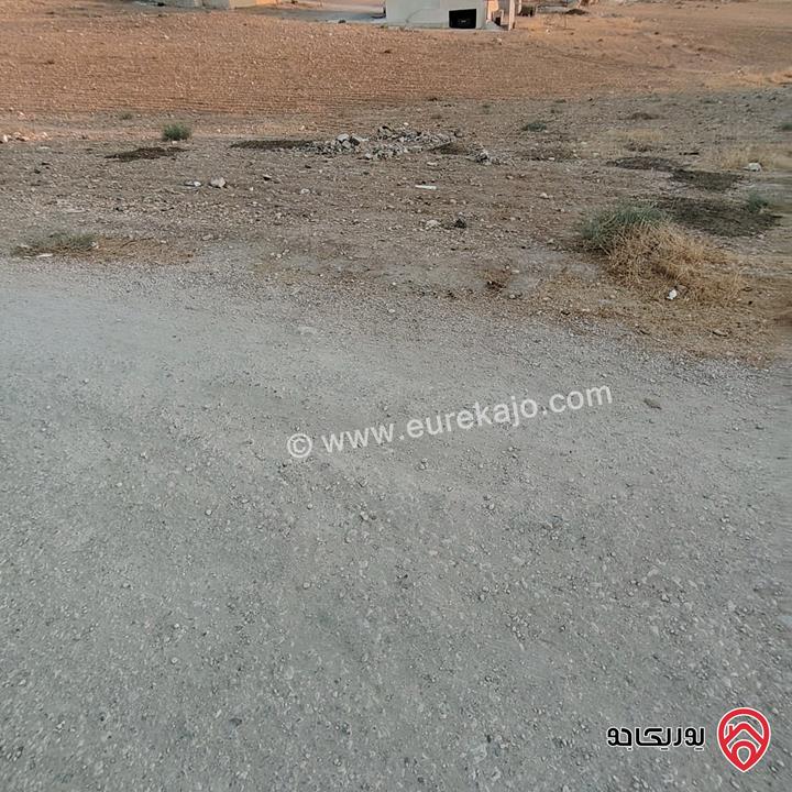 قطعة أرض مساحة 2 دونم و 250م للبيع في عمان - النقيرة 