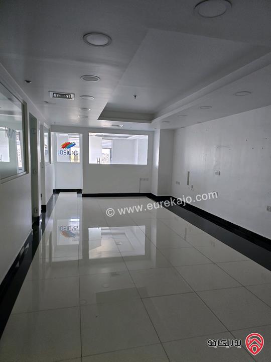 مكتب مميز مساحة 95م للايجار في عمان - السابع شارع عبدالله غوشه