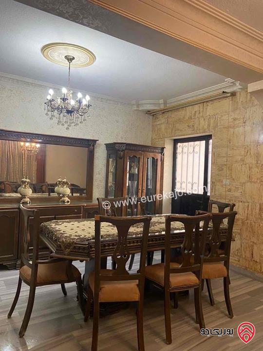 شقة طابق ثاني مساحة 200م للبيع في عمان - طبربور 