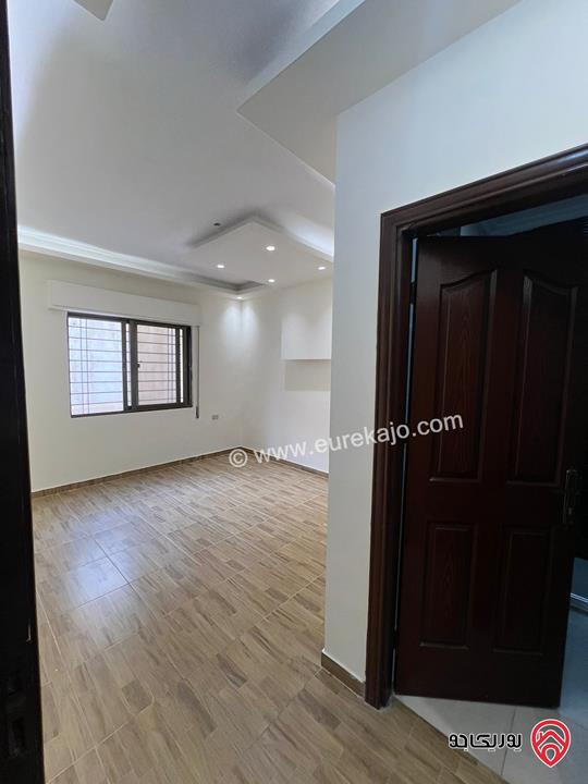 شقة مميزة طابق -2 مساحة 120م داخلي و 150م خارجي للبيع في عمان - ضاحية الرشيد 