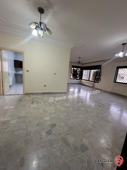 شقة طابق ثاني مساحة 160م للايجار في عمان - ام السماق