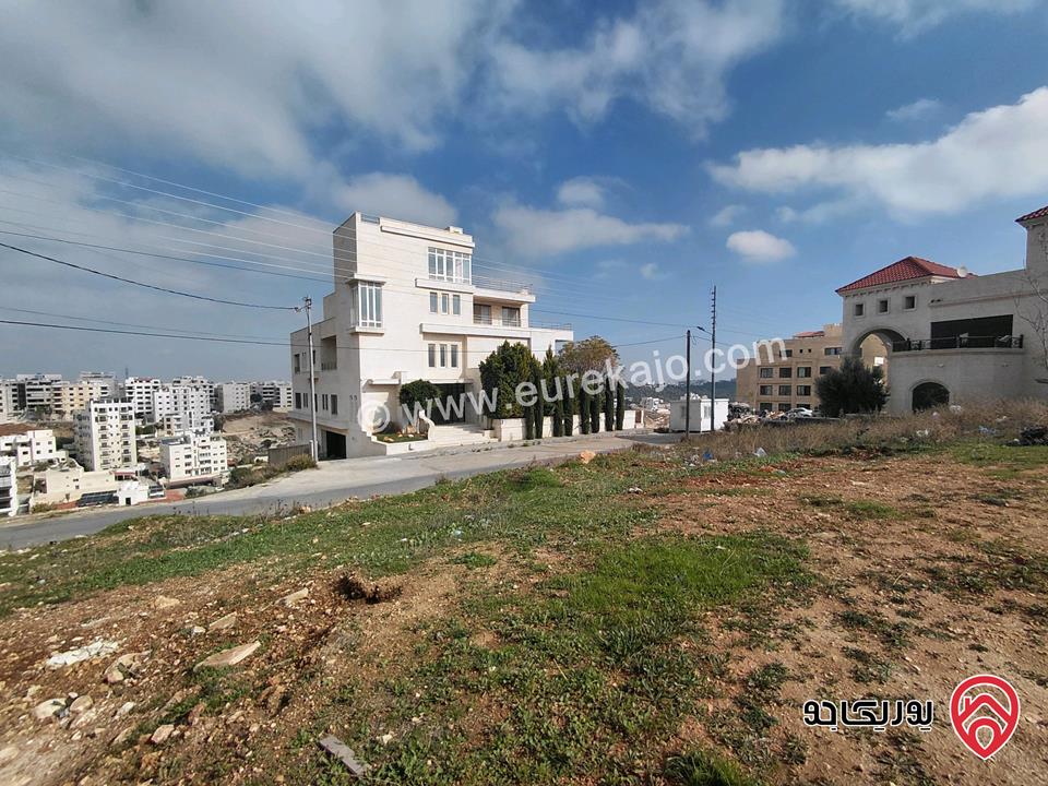 قطعة ارض مميزة مساحة 945م سكن (أ) خاص ع شارعين للبيع في عمان - مرج الحمام طريق المطار خلف مدارس العالمية