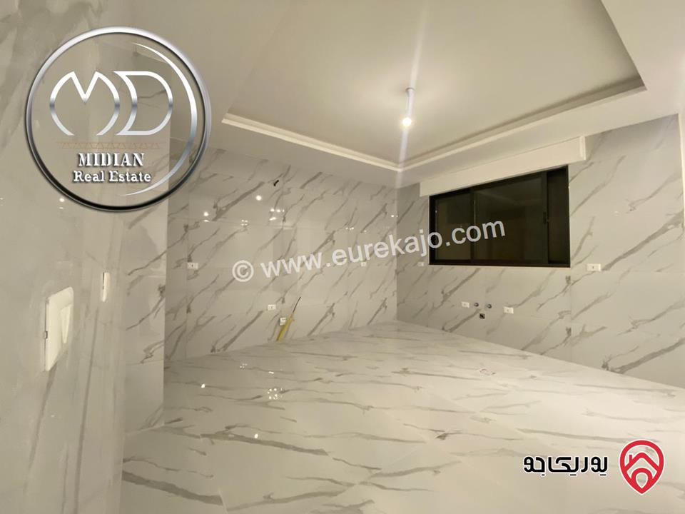 شقة شبه أرضي فارغة للايجار في عمان - تلاع العلي مساحة 170م مع ترس 80م جديدة لم تسكن بسعر مميز جداً