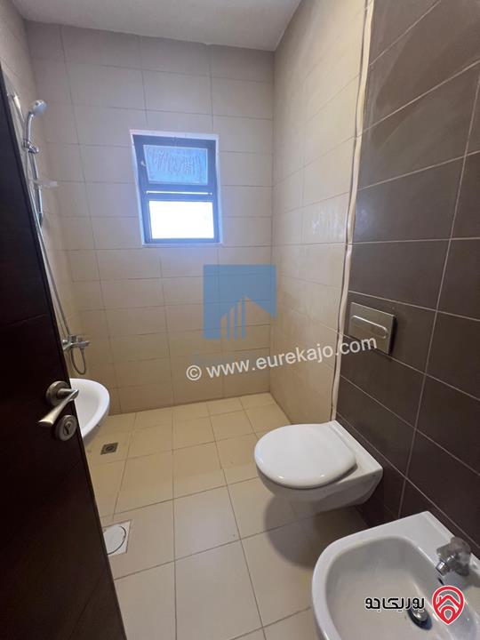 شقة طابق ثاني 167م تشطيب سوبر ديلوكس للبيع في عمان - خلدا