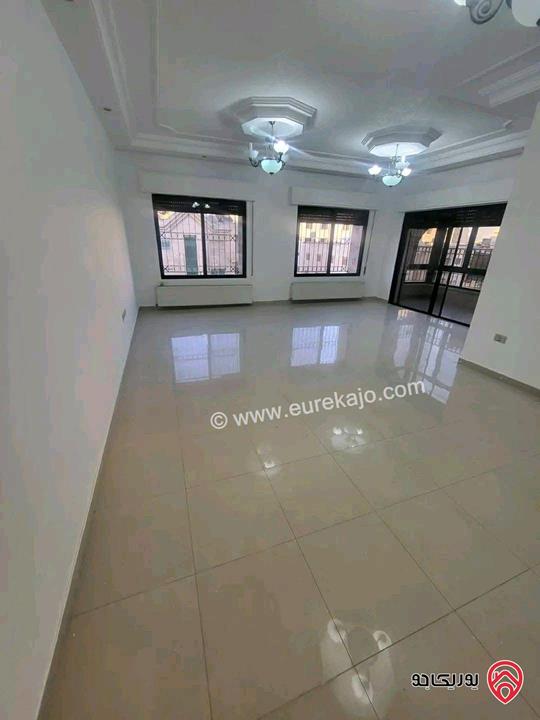 شقة مميزة مساحة 180م طابق ثاني للايجار في عمان - خلدا