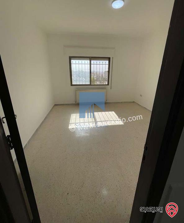 شقة مميزة للبيع في عمان - خلدا قرب المدارس المستقلة طابق ثالث 190م تشطيب سوبر ديلوكس