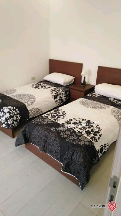 شاليه مساحة الأرض 730م والبناء 100م للبيع في البحر الميت - السويمة 