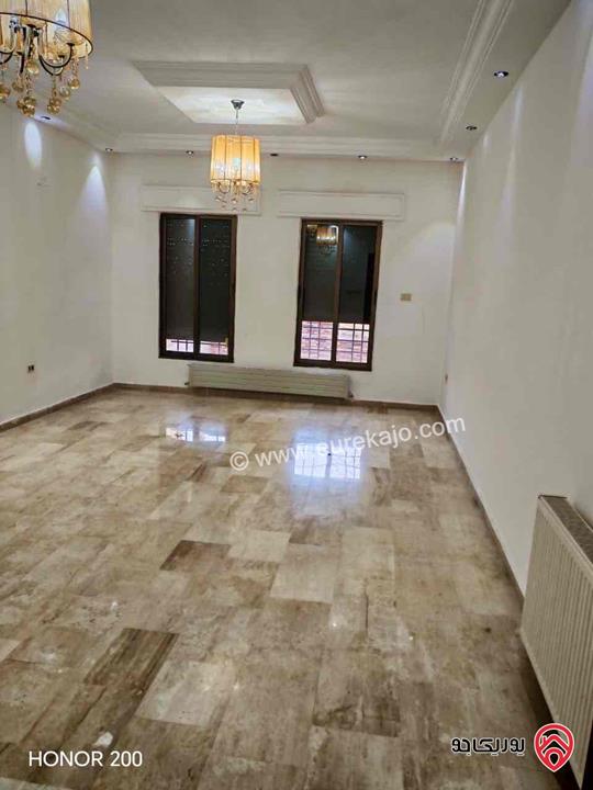 شقة طابق أرضي مساحة 160م للايجار في عمان - ضاحية الرشيد