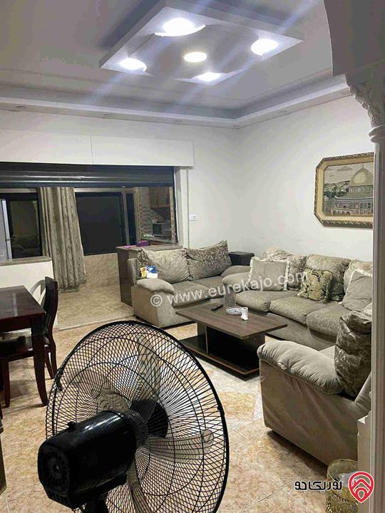 شقة مفروشة طابق أول مساحة 150م للايجار في عمان - وادي صقرة الدوار الخامس خلف المستشفى الاستشاري من المالك مباشرة 