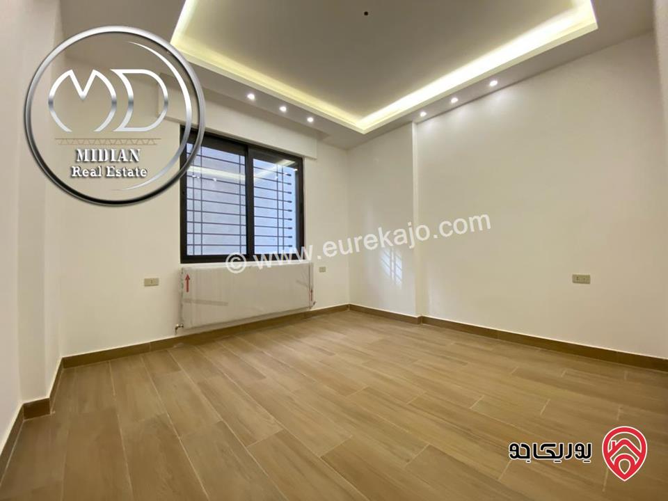 شقق جديدة دوبلكس طابق أخير مع روف للبيع في عمان - خلدا مساحات 140م & 185م مع تراسات امكانية الأقساط بأسعار مميزة