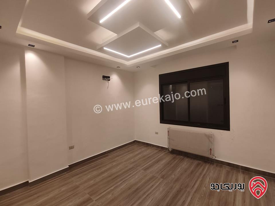 شقة مساحة 160م طابق ثاني للبيع في عمان - الشميساني