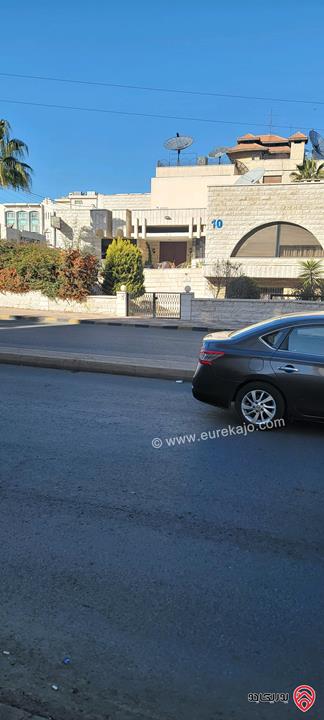 فيلا مستقلة مساحة 650م على أرض 850م للبيع في عمان - الصويفية