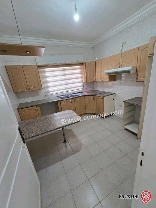 شقة مساحة 130م طابق اول للبيع في عمان - خلدا 