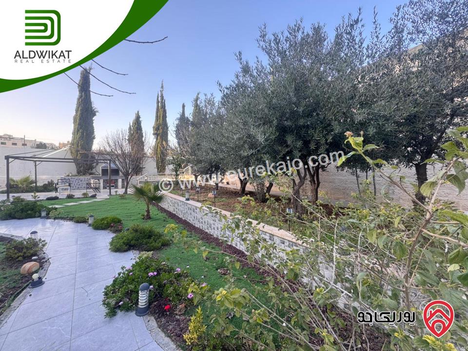 فيلا مستقلة للبيع في عمان - على طريق المطار / الغباشية مساحة البناء 1000م ومساحة الارض 1240م موقع مميز على شارعين