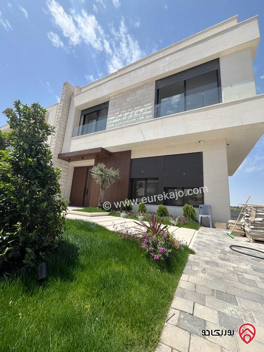 فيلا مساحة الارض 500م مساحة البناء 700م للبيع في عمان - دابوق