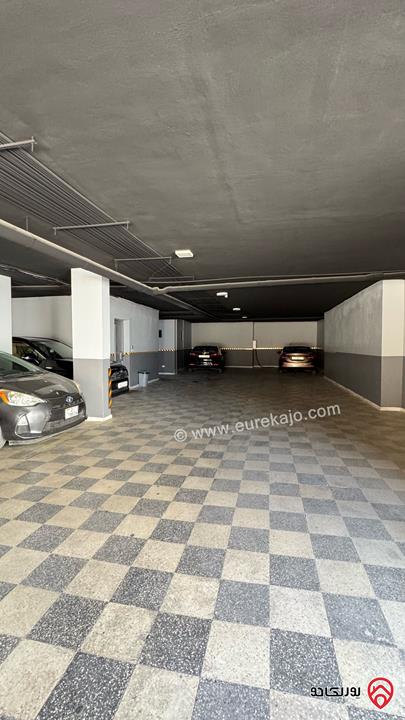 شقة طابق ثالث مساحة 150م للبيع في عمان - الخزنة خلف مجمع الشمال 