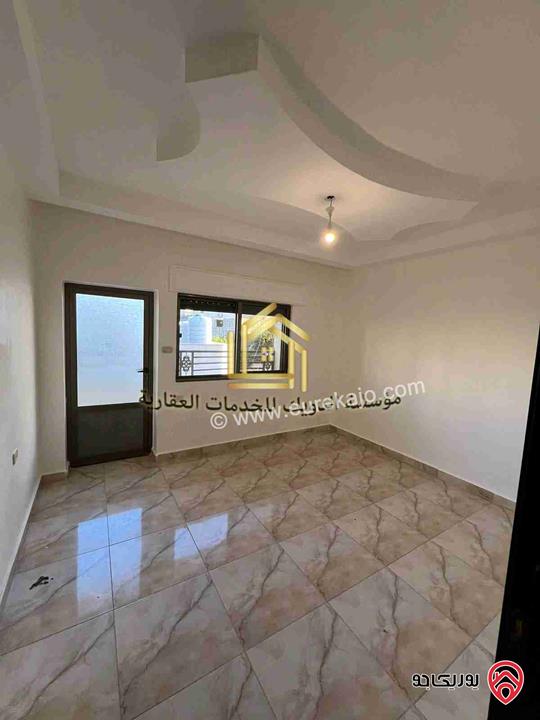 شقة فارغة طابق اول مساحة 110م للإيجار في عمان - ضاحية الرشيد 