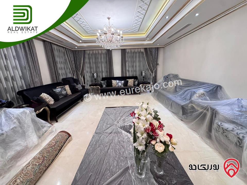 فيلا مستقلة للبيع في منجا/ مادبا مساحة البناء 1400م ومساحة الارض 1000م موقع مميز فلل حديثة