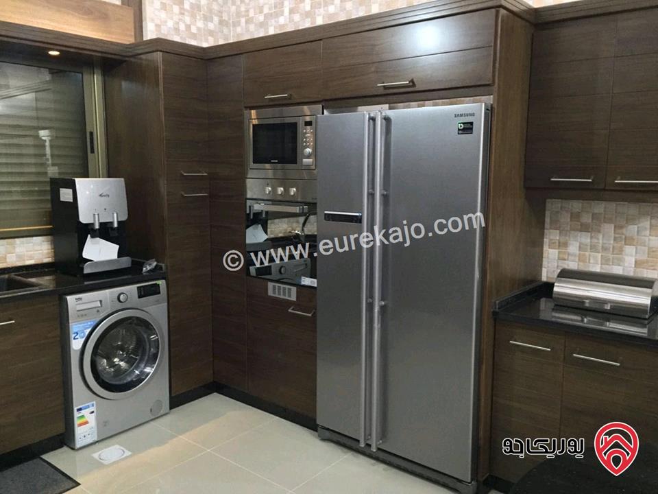 شقة سوبرديلوكس للبيع في الزرقاء - الزرقاء الجديدة مساحة 155م + 20م ارضي معلق