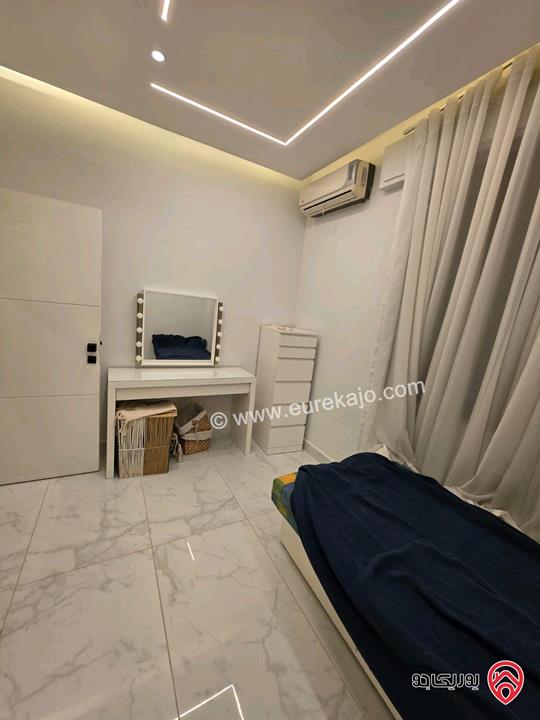 شقة أرضية مساحة 100م للإيجار مفروشة في عمان - أم السماق