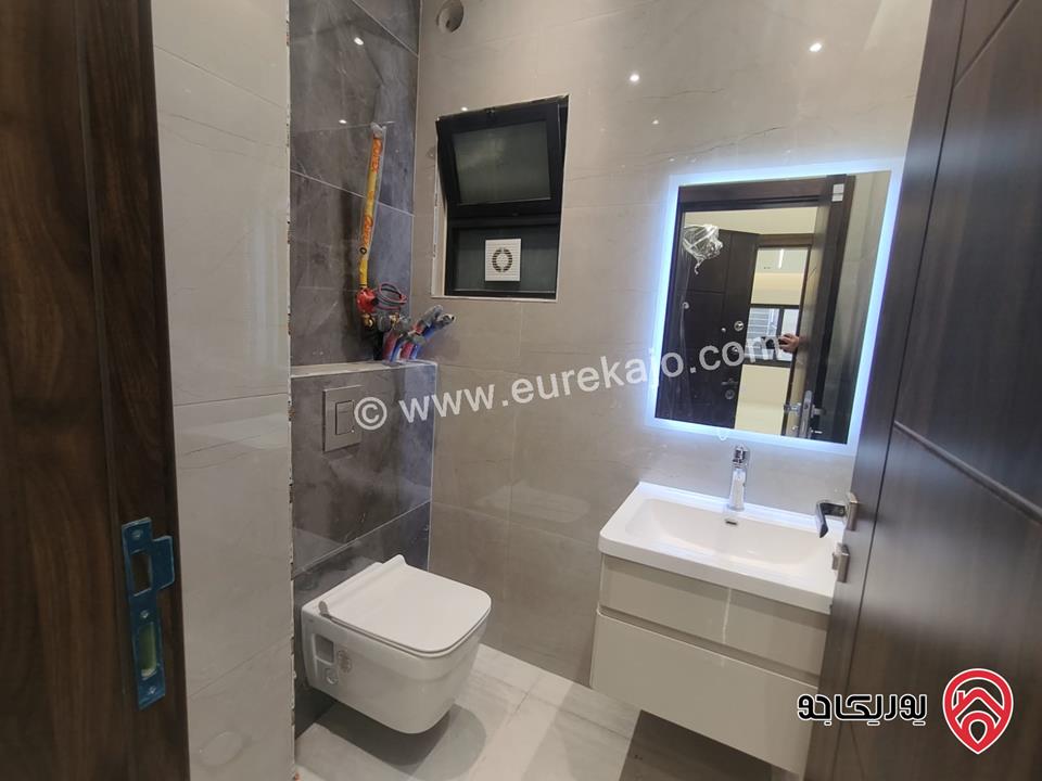 شقق عدد 2 مساحة 200م طابق شبه أرضي وطابق أرضي للبيع في عمان - شفا بدران     	 