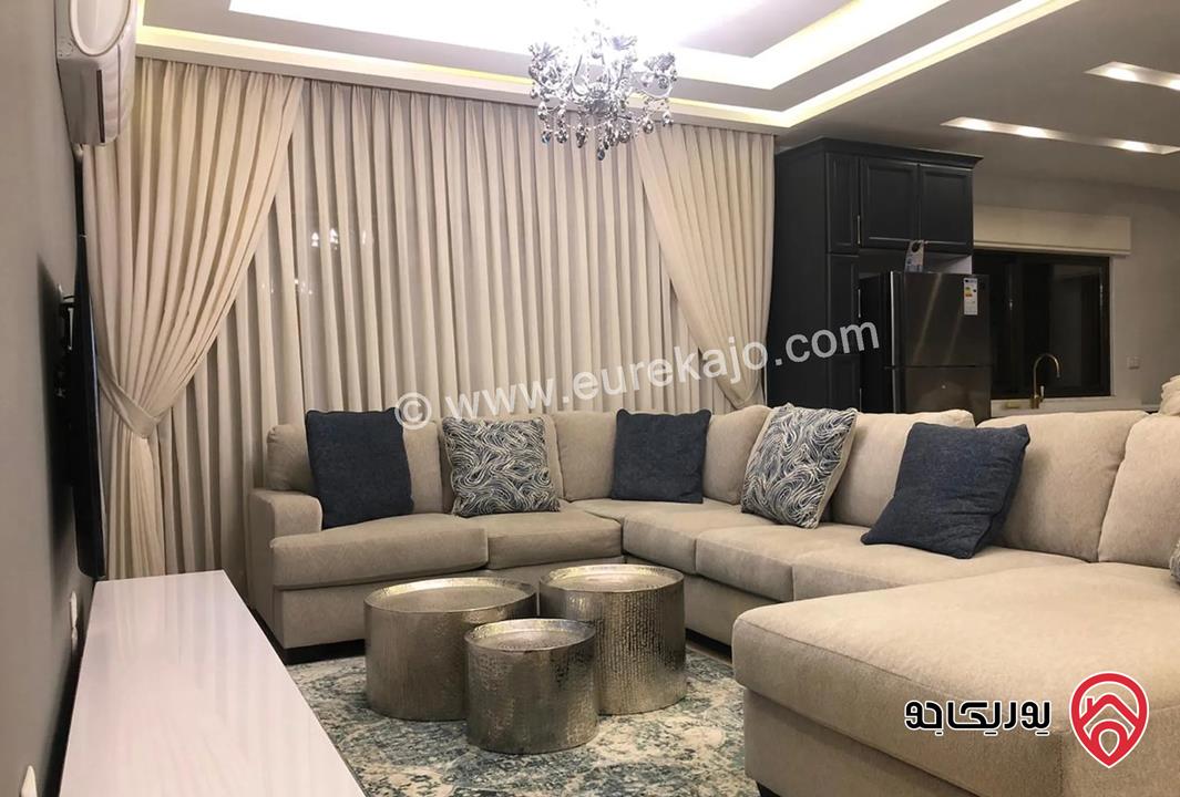 شقة مساحة 201م طابق ثالث للبيع في عمان - طريق المطار 