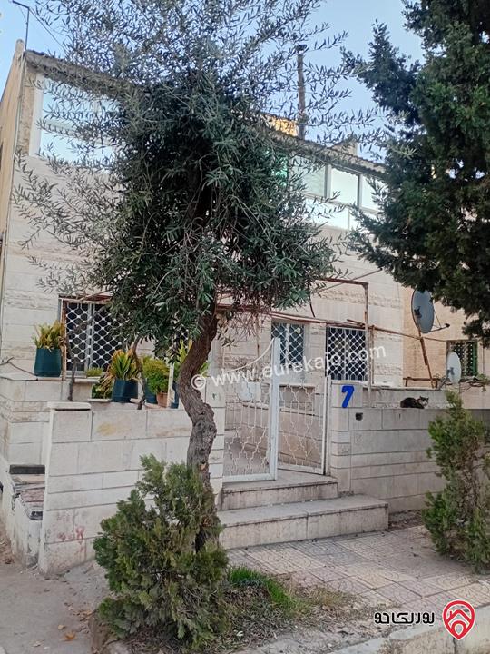 بيت مستقل مساحة 360م على أرض 516م للبيع في عمان - المقابلين  