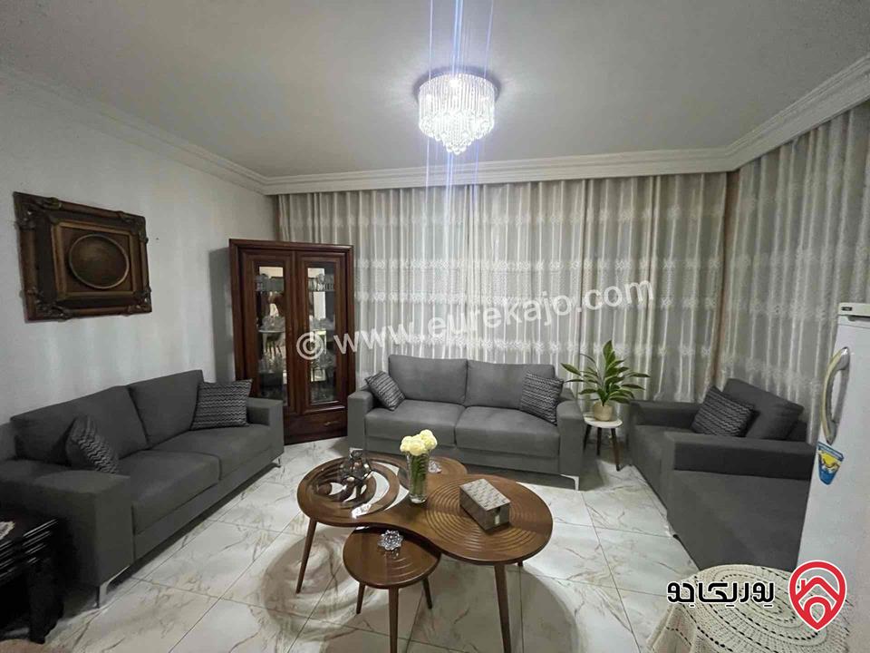 شقة طابق ثاني مساحة 130م للبيع في عمان - جبل اللويبدة