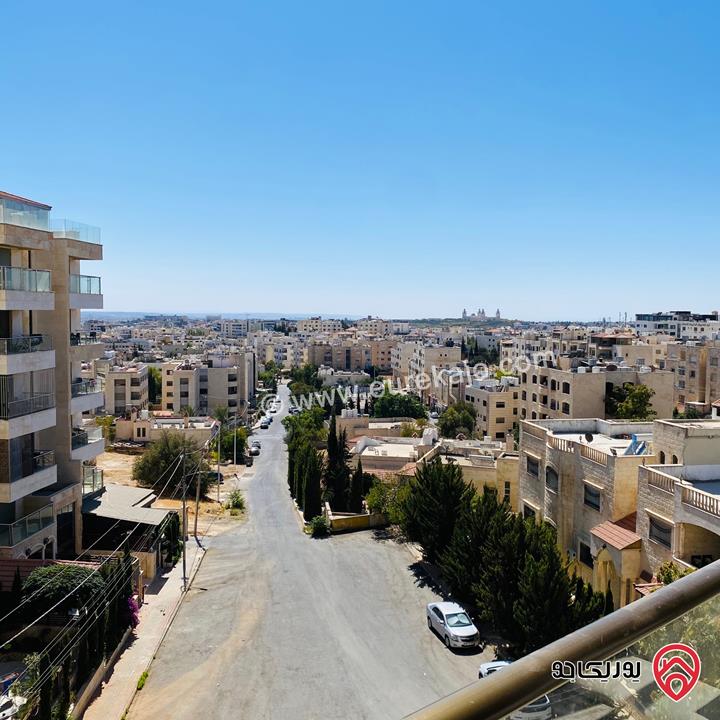 شقة طابق ثالث مساحة 150م للبيع في عمان - خلدا من المالك مباشرة