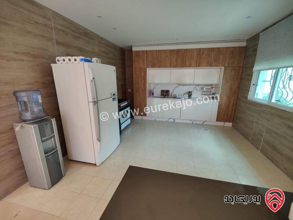 مزرعة مساحة الأرض 1560م والبناء 300م للبيع في البحر الميت - جوفة الكفرين