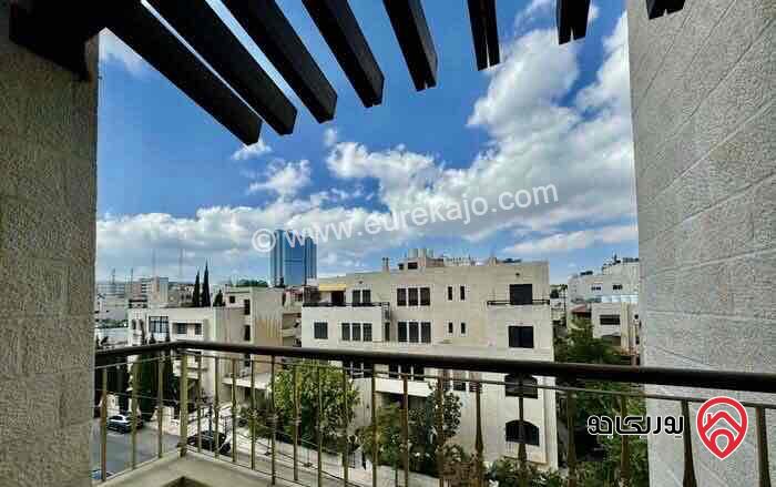 شقة مساحة 250م طابق أول للايجار في عمان - الصويفية قرب افينيو مول 