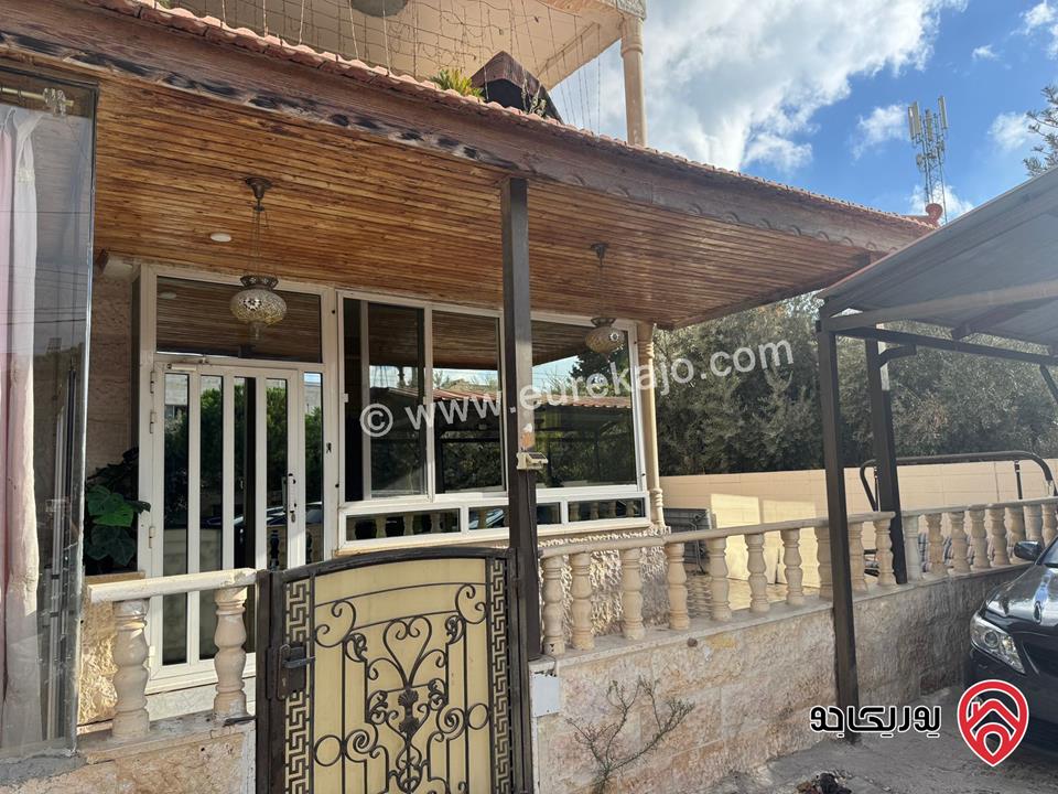 شقة أرضية مساحة 180م للبيع في اربد بالقرب من مركز أمن الشرقي 