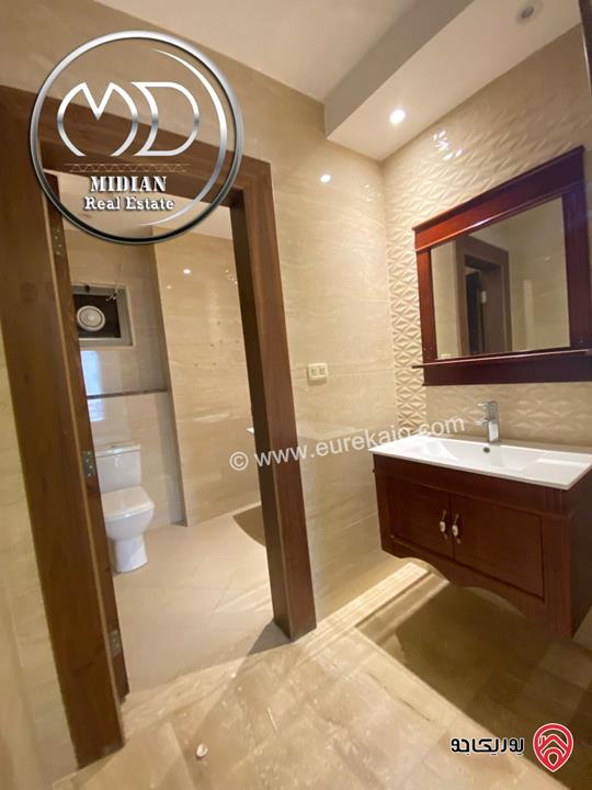 شقق طابقية فارغة للايجار في عمان - خلدا مساحات 300م 4 نوم تشطيبات ديكورات فاخرة اطلالة رائعة