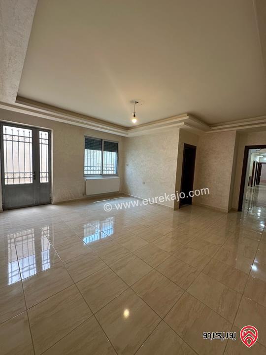 شقة شبه ارضية مساحة 165م للايجار في عمان - عرقوب خلدا 