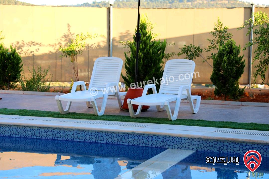 مزرعة للبيع في جرش - مقنطرة الشرقية مساحة الأرض 4092 متر مربع مع بناء شاليه 200 متر مربع حجر تشطيب سوبر ديلوكس ويوجد فيها مشروع زيتون مثمر وتقع على شارعين 