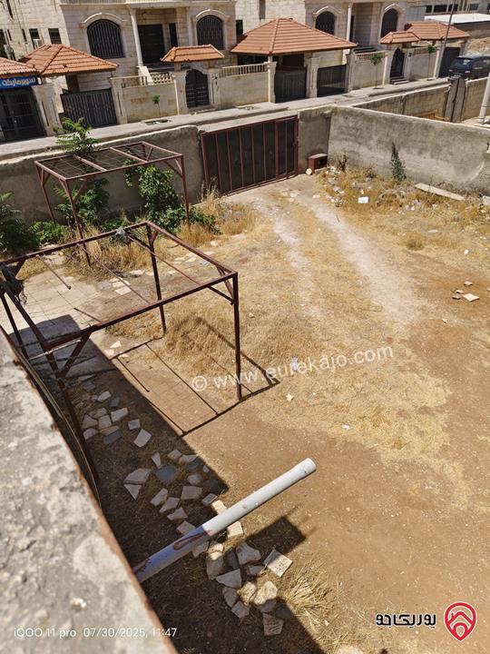 بيت مستقل مجهز لبناء طابق ثاني على أرض 720م للبيع في عمان - أبو علندا