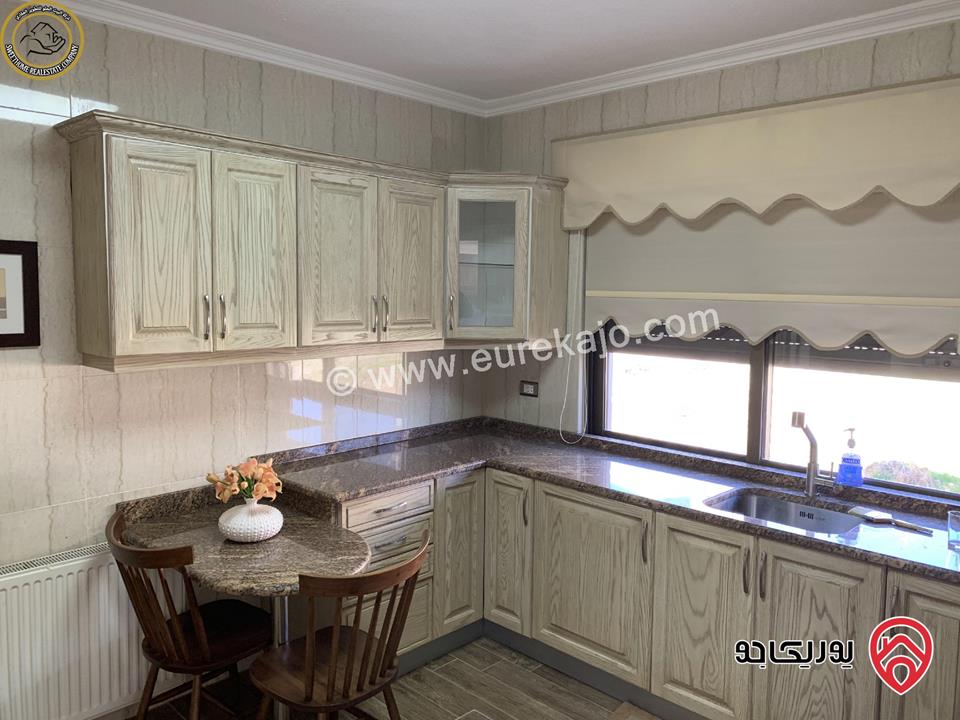 شقة مفروشة طابق ثاني 140م تشطيب سوبر ديلوكس للبيع في عمان - ضاحية الأمير راشد