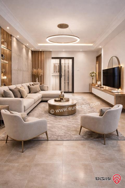 شقة أرضية مساحة 80م داخلي و 60م خارجي للبيع في عمان - صويلح