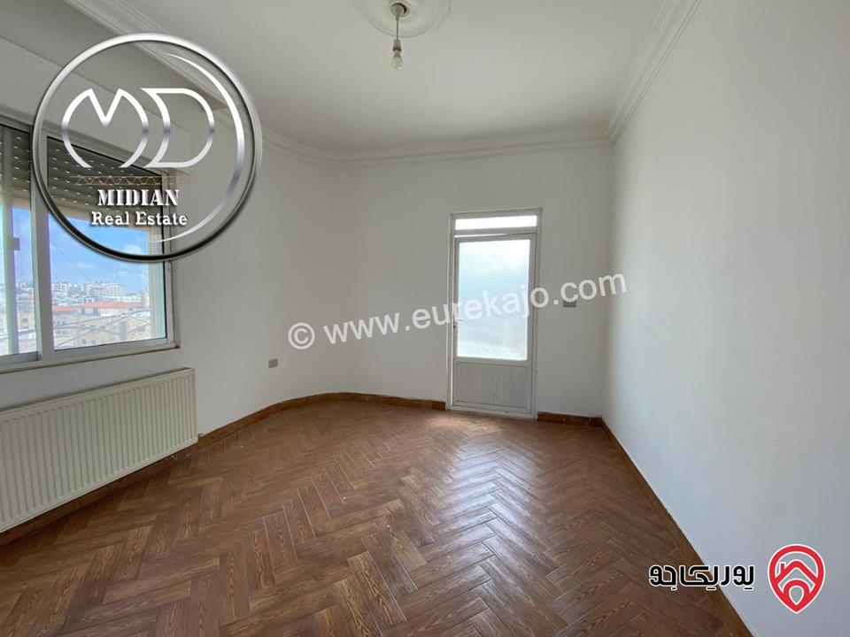 شقق أرضية للبيع في عمان - ضاحية الرشيد مساحات 150م & 170م مع تراسات و حدائق امكانية الأقساط بأسعار مميزة