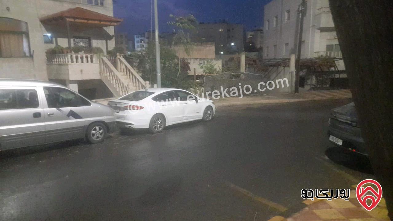 قطعة ارض مساحة 1 دونم و 142م للبيع في عمان - الكرسي