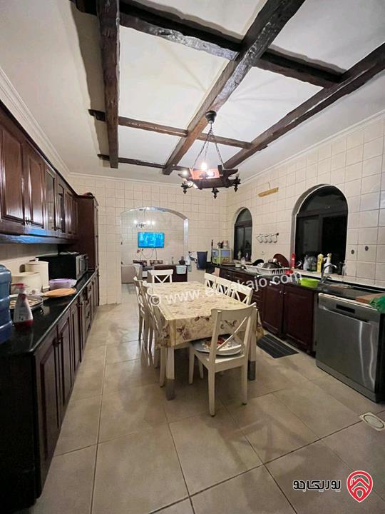 بيت مستقل مساحة 600م على أرض 700م للبيع في عمان - ابو السوس بالقرب من الجامعة الجديدة 