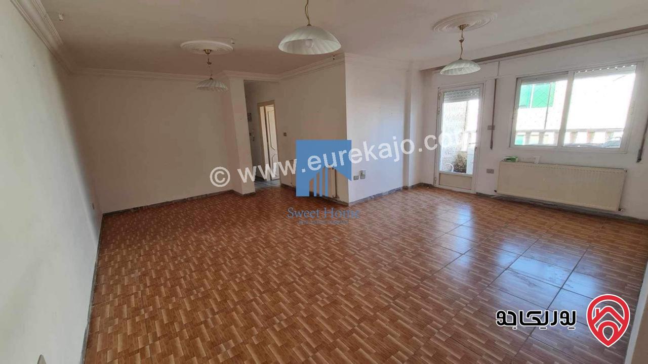 شقة مميزة للبيع في عمان - الجندويل قرب مركز أمن البيادر طابق ثالث 130م بسعر مغري