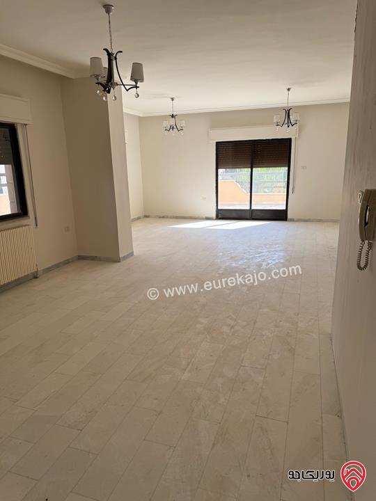 روف طابقي مساحة 349م للبيع في عمان - موقع مميز بالقرب من الدوار الخامس 