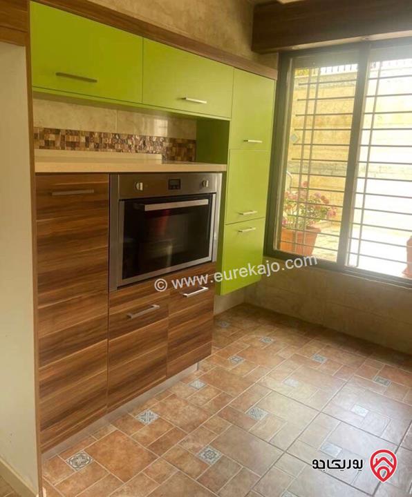 شقة مميزة مشمسة شبه ارضية مساحة 200م داخلي و 150م خارجي للايجار في عمان - خلدا 