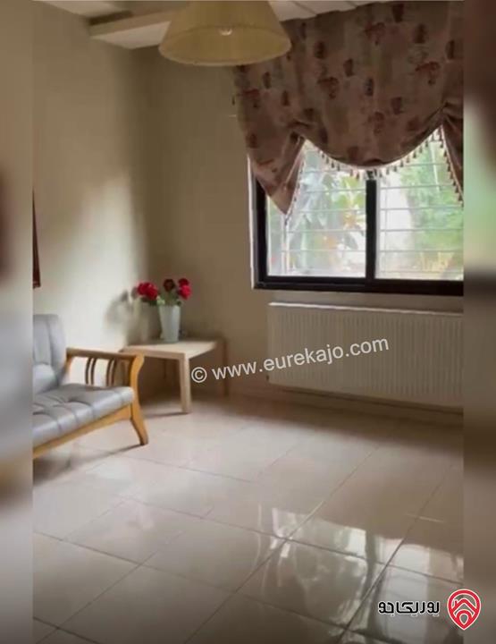 شقة طابقية ارضية مساحة 205م داخلي و 200م خارجي للبيع في عمان - ضاحية النخيل