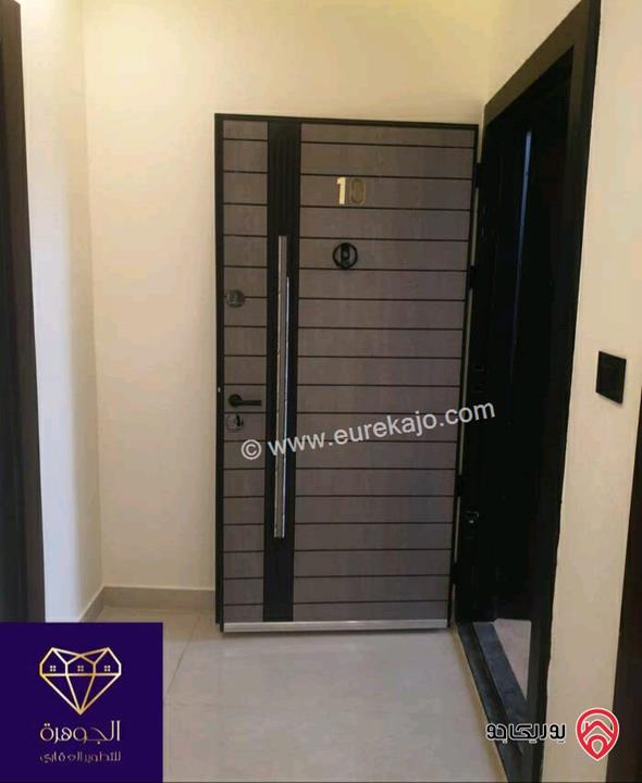 طابق اخير مع روف دوبلكس مساحة 200م للبيع في عمان - عرقوب خلدا