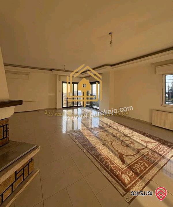 منزل مستقل مساحة 200م مع ترس للإيجار في عمان - دابوق 