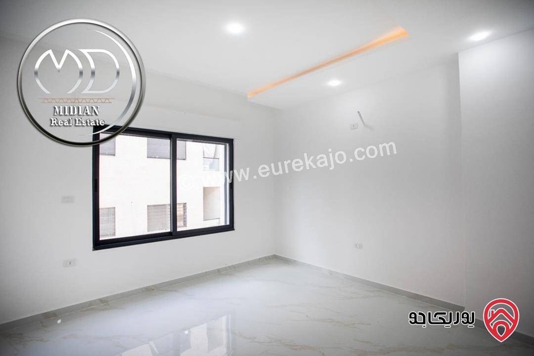 شقة جديدة للبيع في عمان - ضاحية الرشيد مساحة 150م طابق اول تشطيبات سوبر ديلوكس بسعر مميز جداً