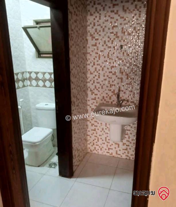 شقة فارغة طابق ثالث مساحة 165م للايجار في عمان - الياسمين  